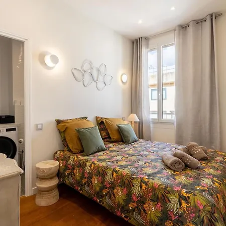 Impasse Florian By Halldis Cannes